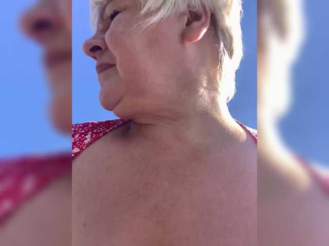 Laura-milf preview