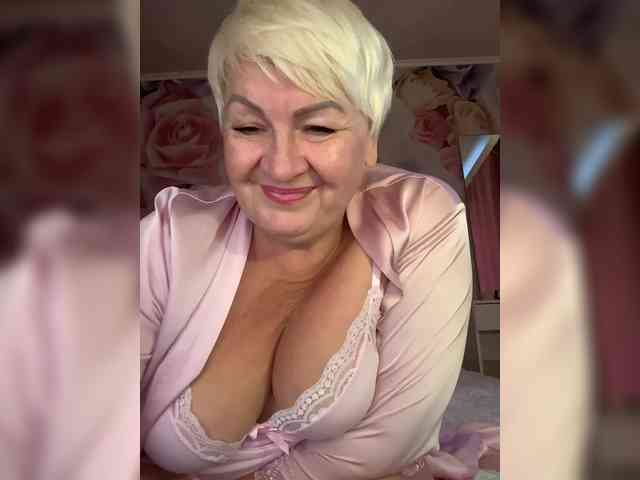 Laura-milf webcam