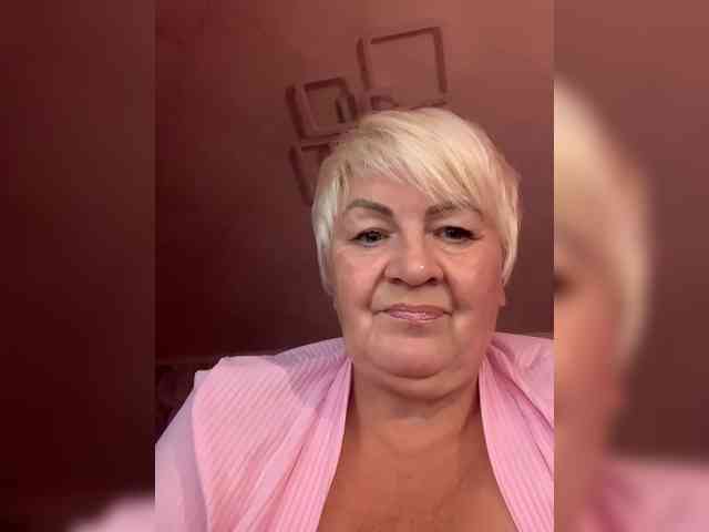 Laura-milf webcam
