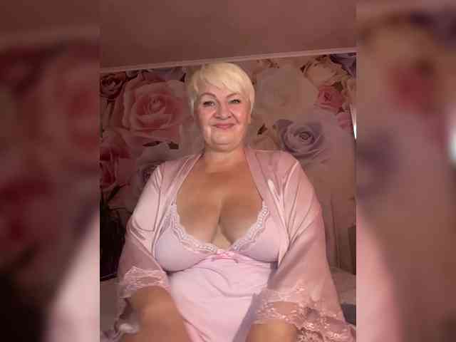 Laura-milf webcam