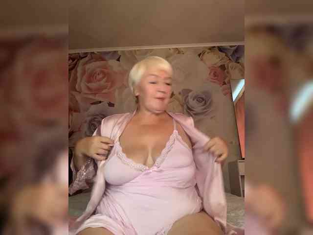 Laura-milf webcam