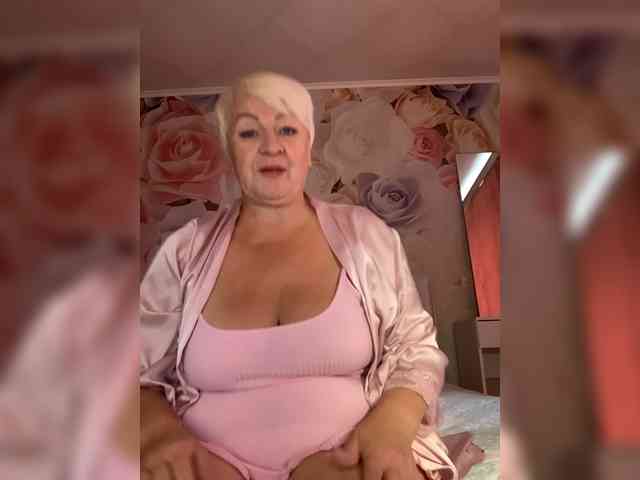 Laura-milf webcam