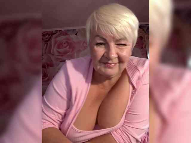 Laura-milf webcam