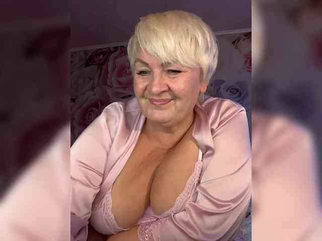 Laura-milf webcam