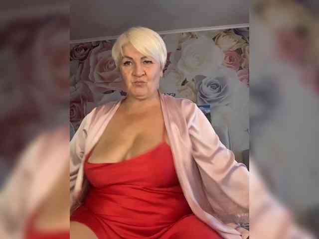Laura-milf webcam