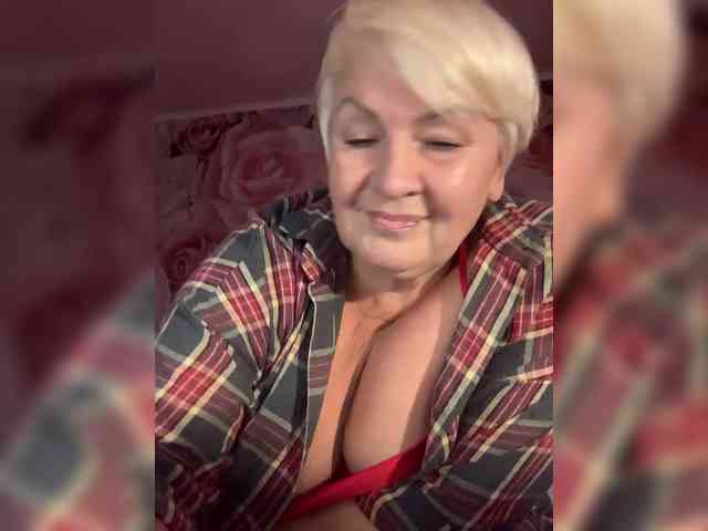 Laura-milf webcam