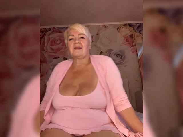 Laura-milf webcam