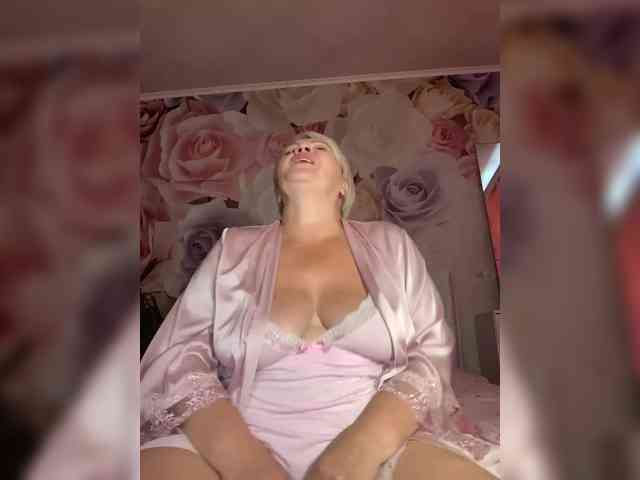 laura-milf Sex Cam Show