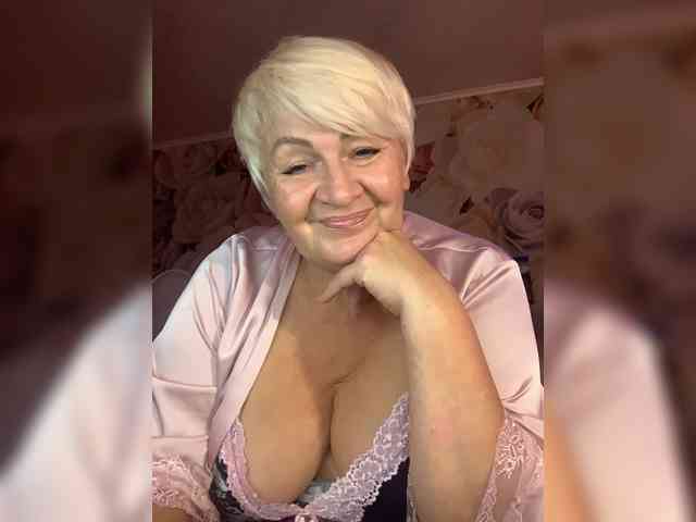 Laura-milf webcam