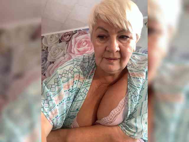 Laura-milf webcam