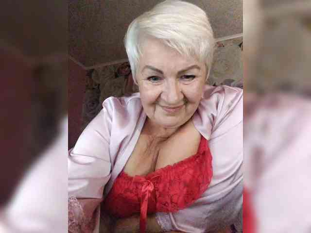 Laura-milf webcam