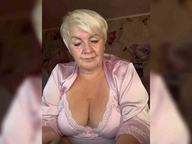 Laura-milf webcam