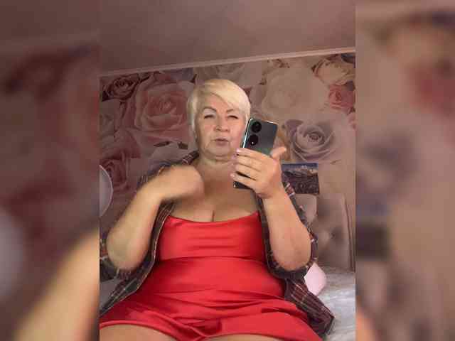 Laura-milf webcam