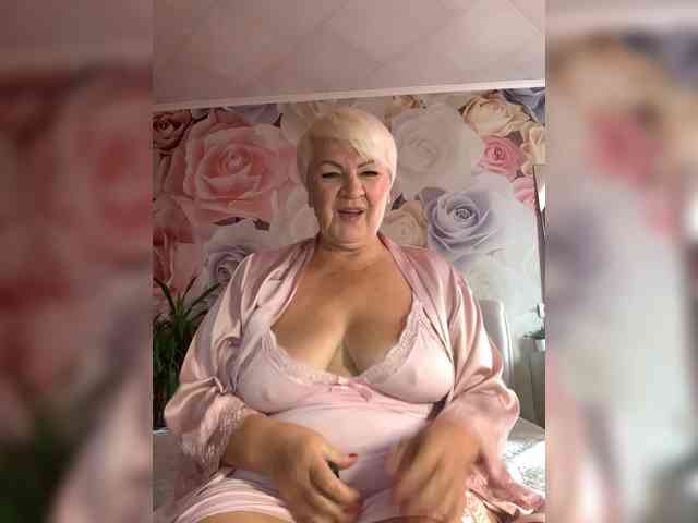 Laura-milf webcam