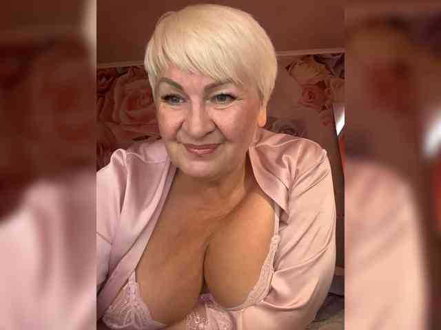 Laura-milf webcam