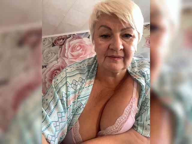 Laura-milf webcam