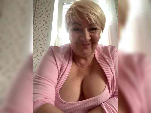 Laura-milf webcam