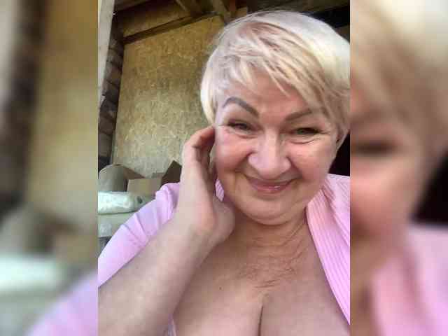 Laura-milf webcam