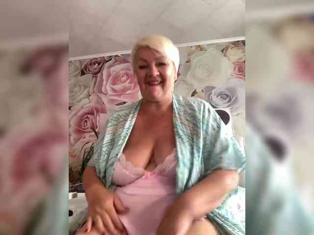 Laura-milf webcam
