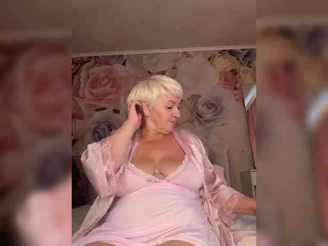 Laura-milf webcam