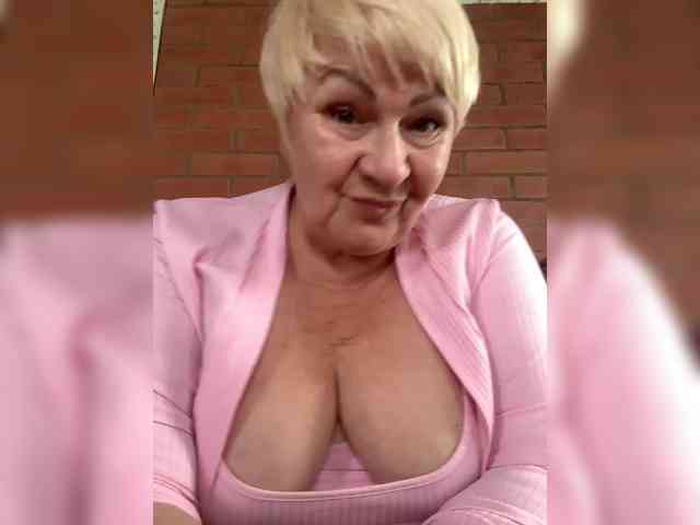 Laura-milf webcam
