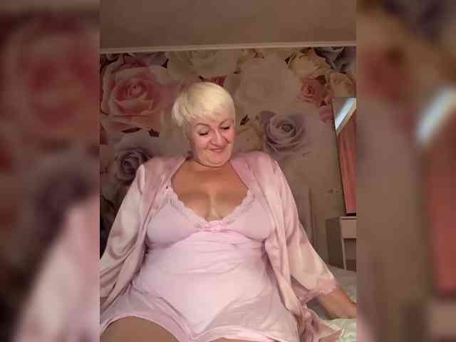 Laura-milf webcam