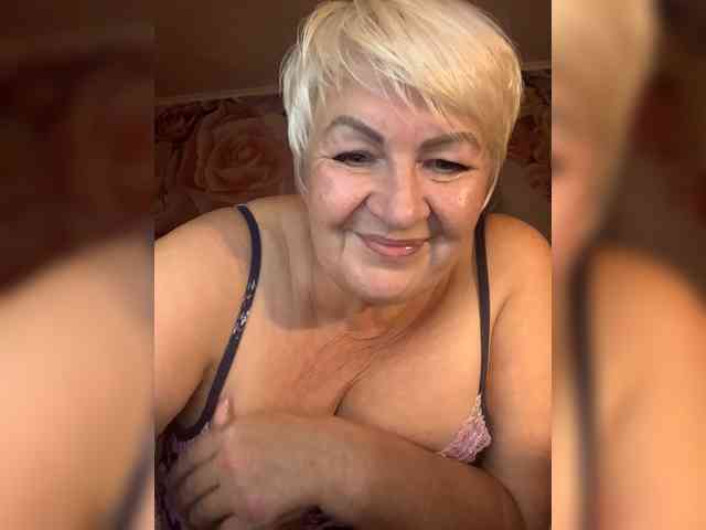 Laura-milf webcam