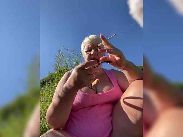 laura-milf Sex Cam Show