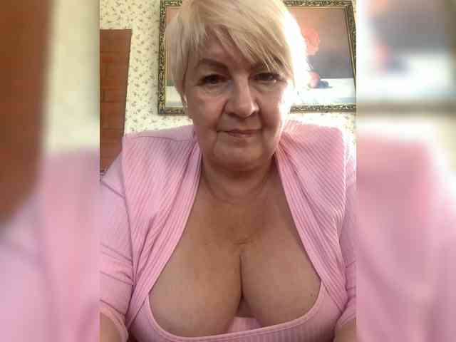 Laura-milf webcam