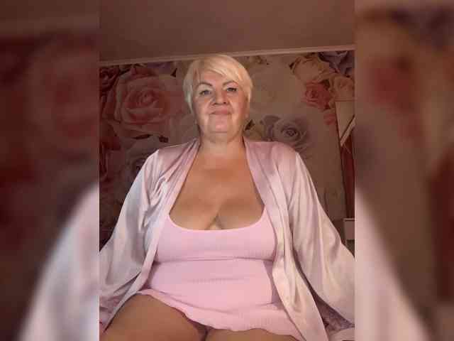 Model: Laura-milf
