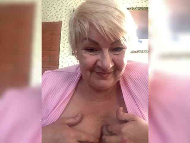 Laura-milf webcam