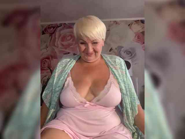 Laura-milf webcam