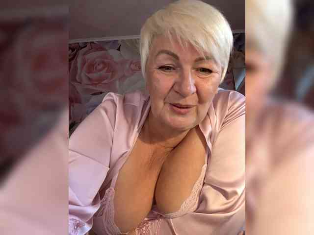Laura-milf webcam