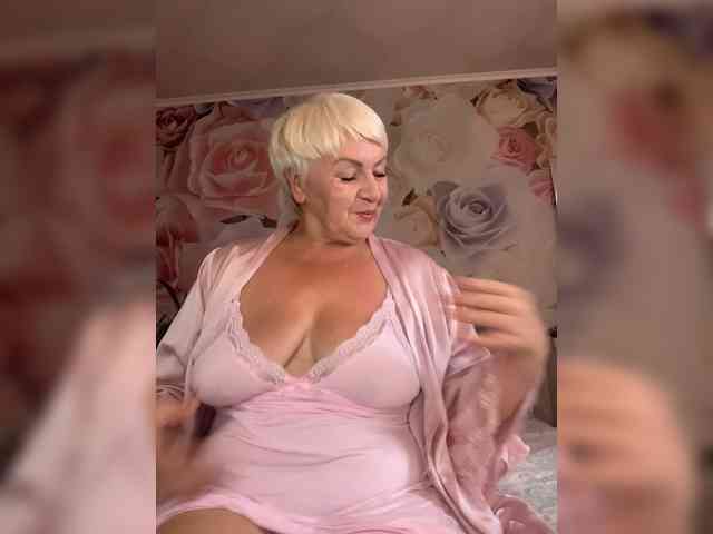 Laura-milf webcam
