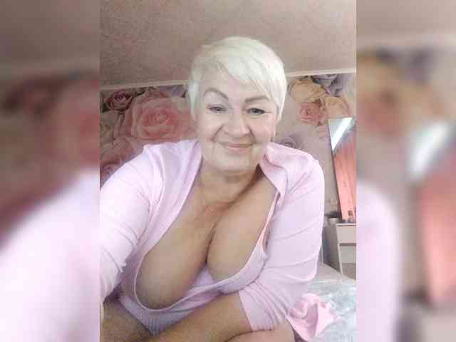 Laura-milf webcam