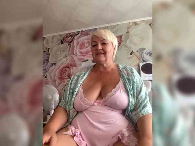 Laura-milf webcam