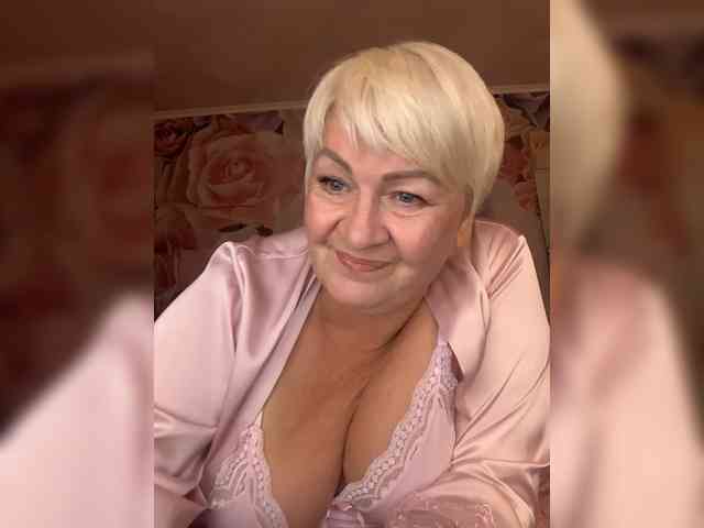 Laura-milf webcam