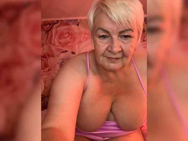 Laura-milf webcam
