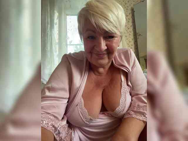 Laura-milf webcam