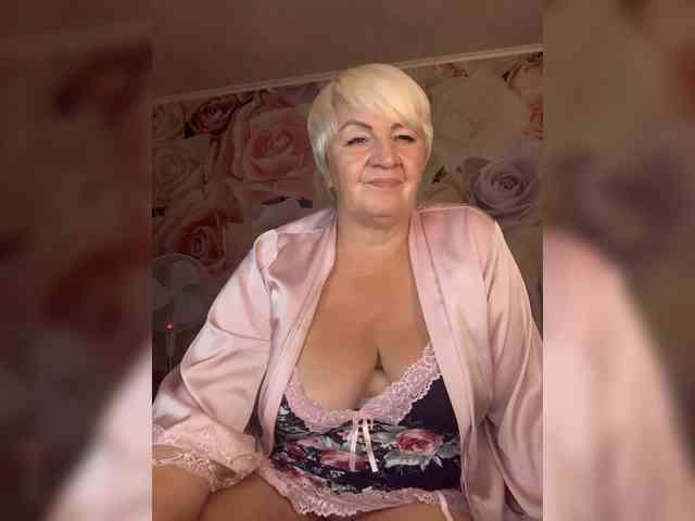 Laura-milf webcam
