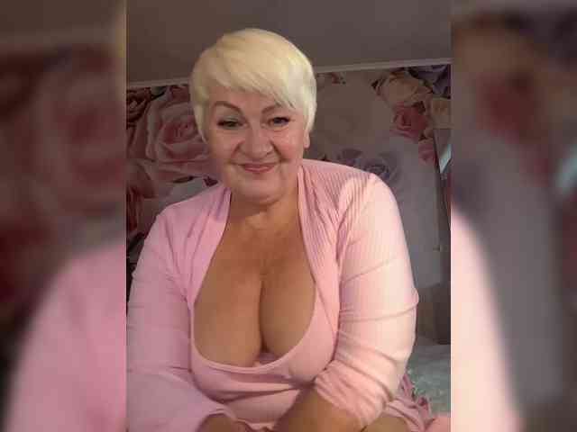 Laura-milf webcam