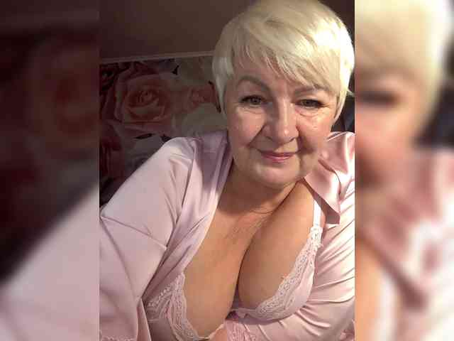 Laura-milf webcam