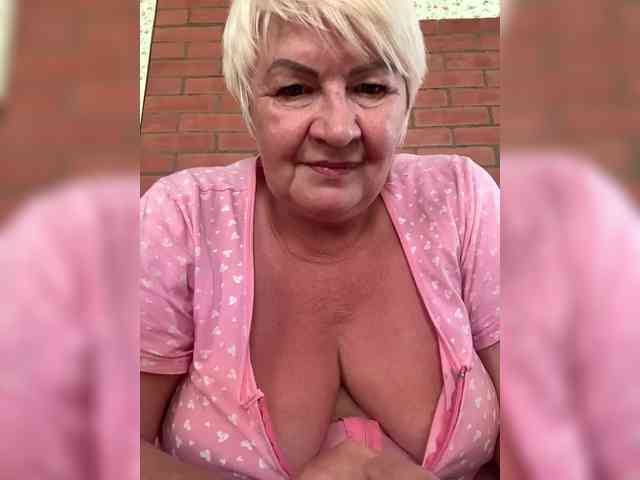 Laura-milf webcam