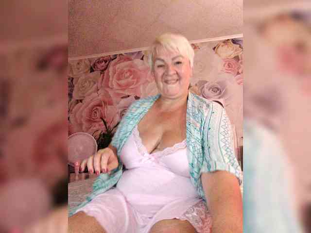 Laura-milf webcam