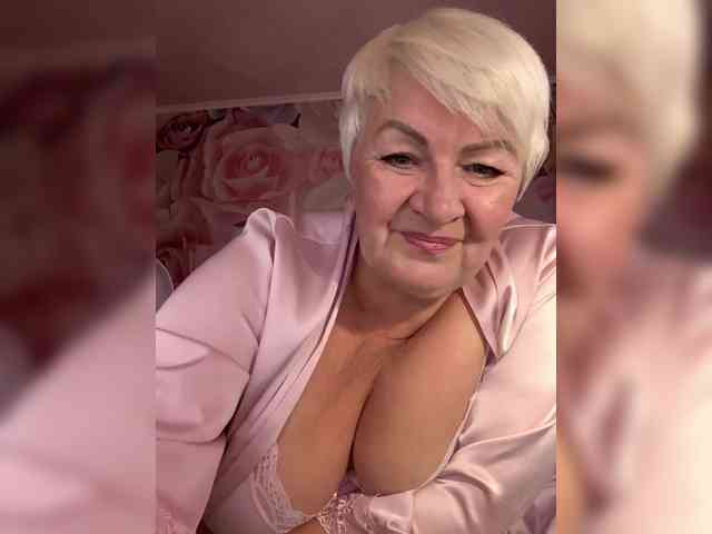 Laura-milf webcam