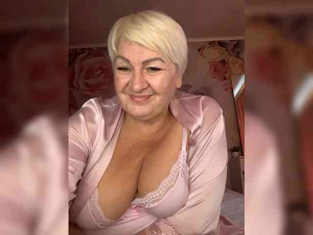 Laura-milf webcam