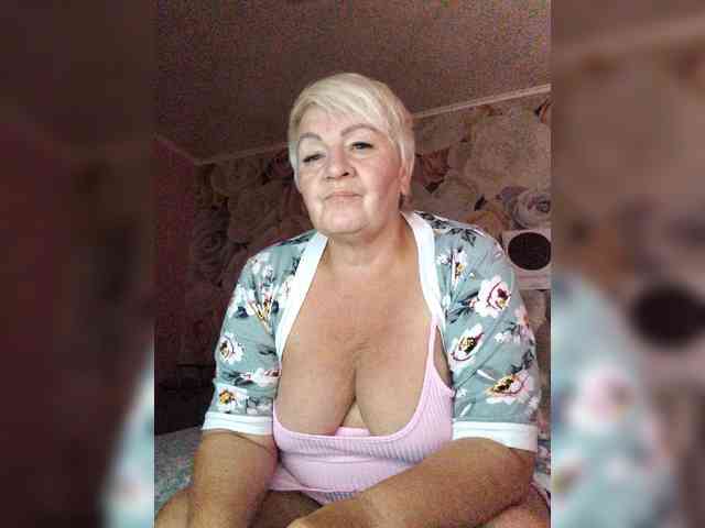 Laura-milf webcam