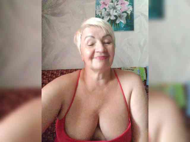Laura-milf webcam