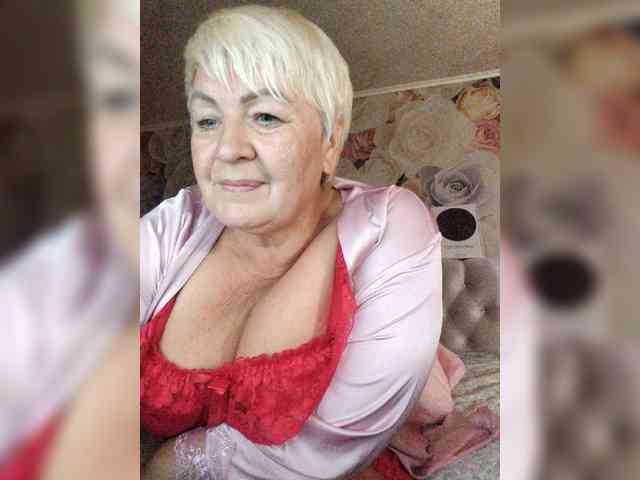 Laura-milf webcam
