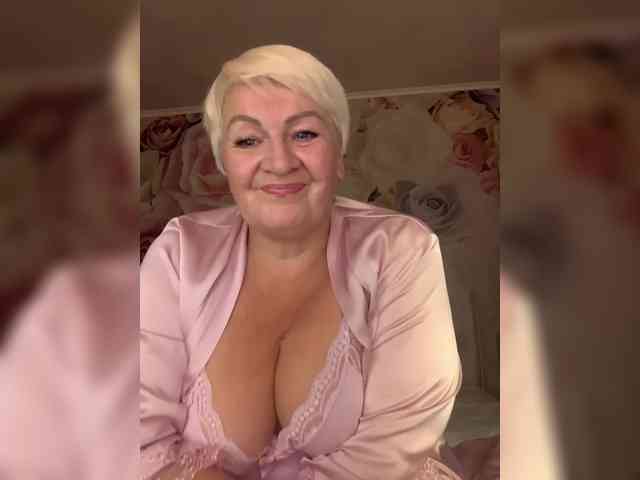 Laura-milf webcam